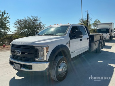 2019 Ford F-550 4x2 Crew Cab Kabina i podwozie