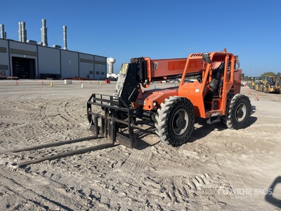 2017 JLG 8042 Ładowarka teleskopowa