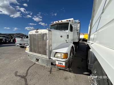 1993 Peterbilt 377 6x4 Tri/A-kiepwagen