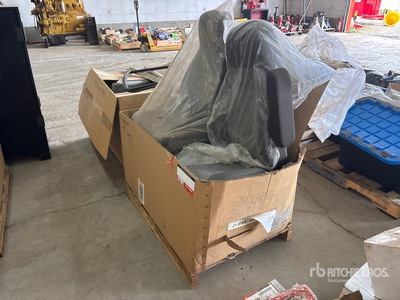 Quantity of Seats Varios, piezas para camion (Unused)