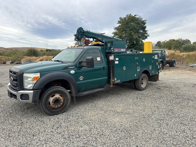 2015 Ford F-550 XL 4x2 Service Truck