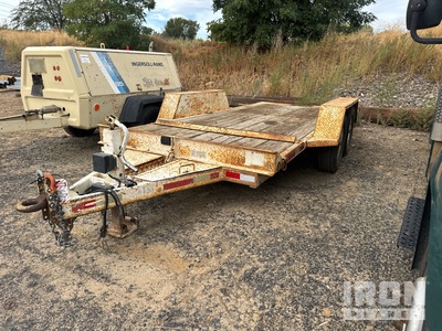 1999 Trailmax 21 ft T/A Remorque Basculante Pour Équipement
