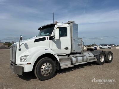 2019 Kenworth T880 6x4 Cabeza Tractora Cabina Corta