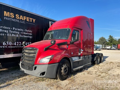 2019 Freightliner Cascadia 126 6x4 Ciągnik siodłowy T/A z kabiną sypialną
