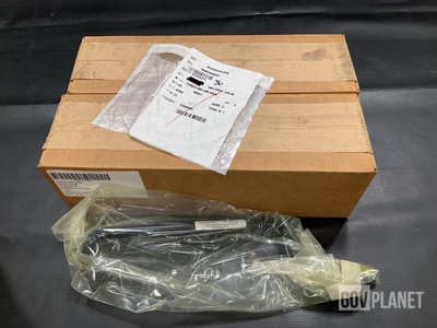 (26) JLG Industries 6623570 Rigid Connecting Links
