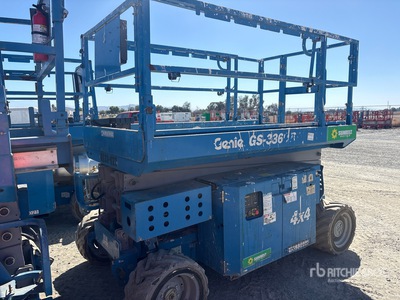 2014 Genie GS-3369RT Dual Fuel Elevador de tijera