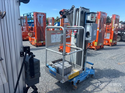 2015 Genie AWP 30S Vertikaler Mastlift