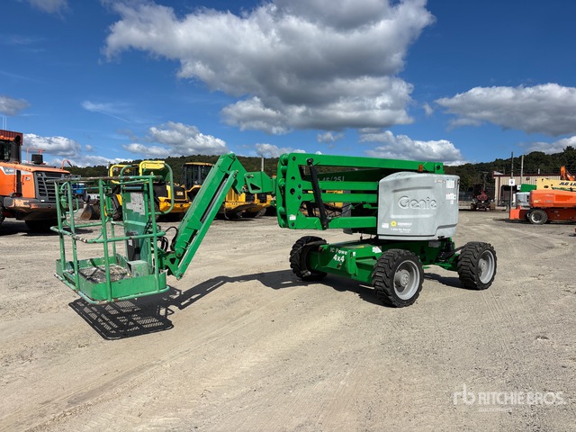 Articulating Boom Lifts