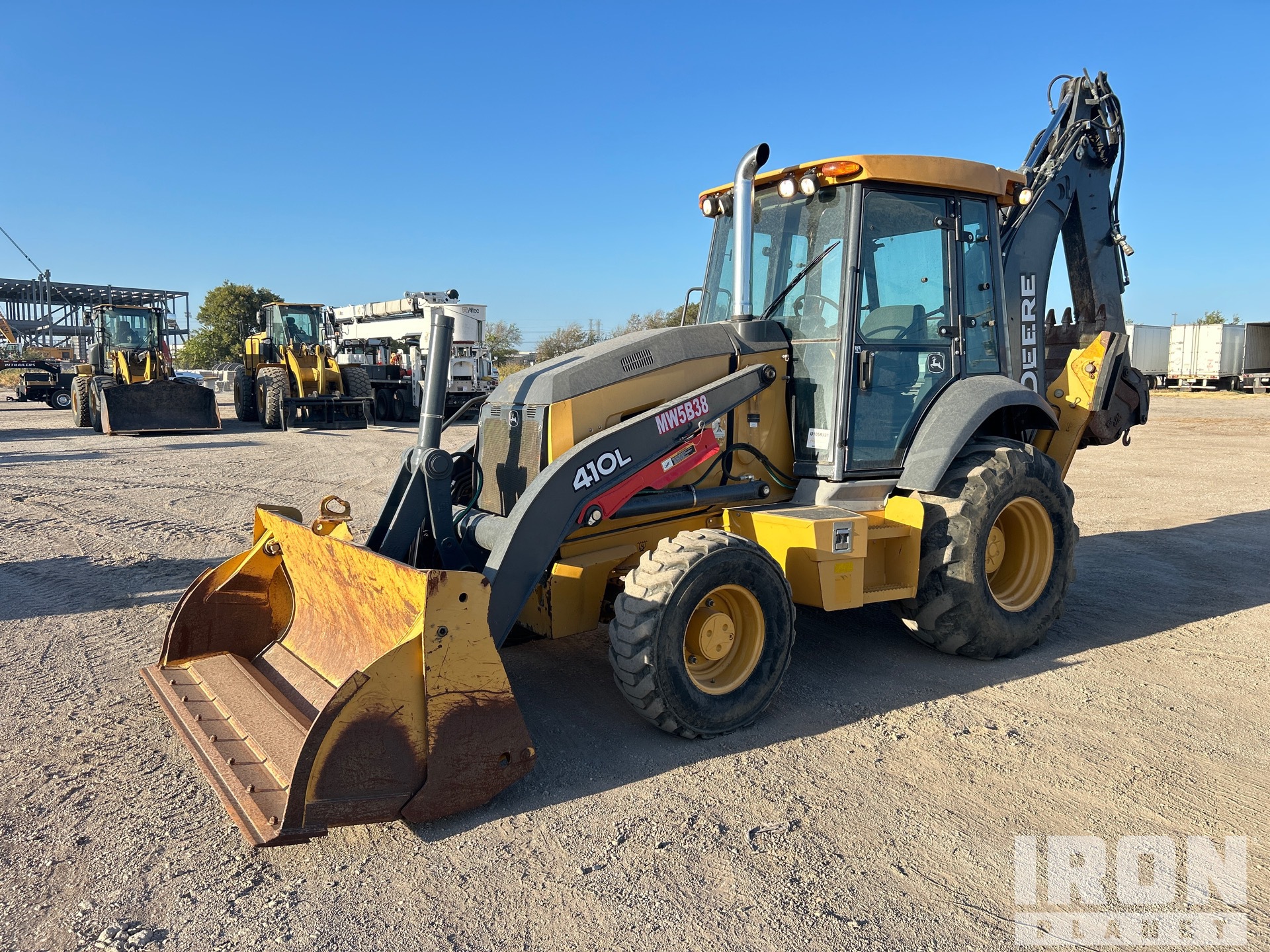 2019 John Deere 410L 4x4 Backhoe Loader