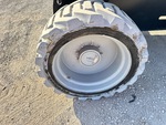 Drivetrain with Right Rear Final Drive