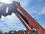 Hydraulics with Basket Tilt Cylinder