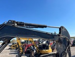 Hydraulics with Stick Cylinder