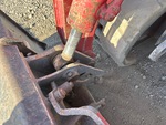 Chassis with Quick Coupler to Arms Pins