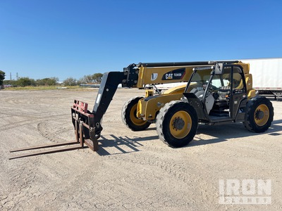 2019 Cat TL943D Telehandler