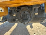 Drivetrain with Front Axle Oscillating Pin
