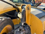Hydraulics with Frame Leveling Cylinders