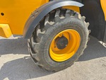 Chassis with Right Rear Tire