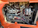 Moteur with Engine - Right Side