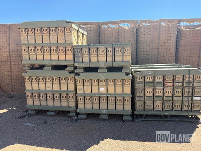 Lot of 189 Palletized Amo cans 147 25MM / 42 40MM Containers Accesorios tacticos