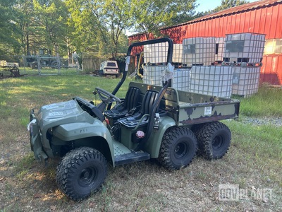 John Deere Gator 6x4 Utility Vehicle