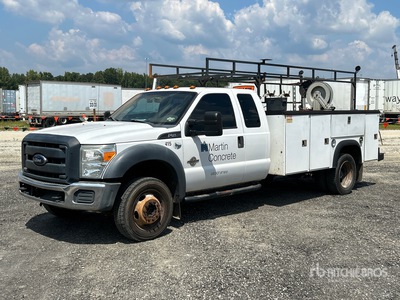 2015 Ford F-450 4x4 Extended Cab Camión Utilitario