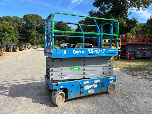 2016 Genie GS-4047 Electric Scissor Lift