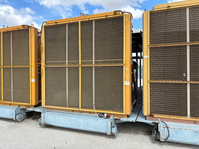2005 Kato AA27098017 1204 kW Skid-Mounted Generator Set