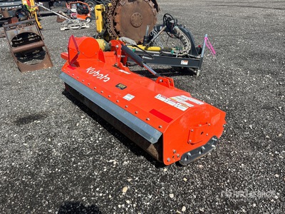 2020 Kubota SE2200P 6 ft 9 in 3-Point Offset Flail Mower
