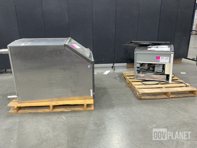 Manitowoc SY1004A Ice Maker w/Storage Bin