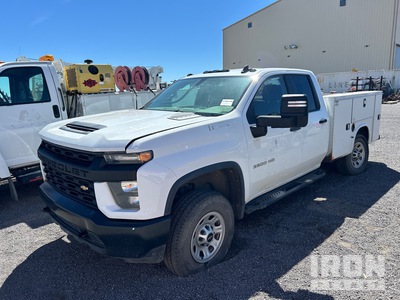 2022 Chevrolet 3500HD 4x4 Crew Cab Pickup