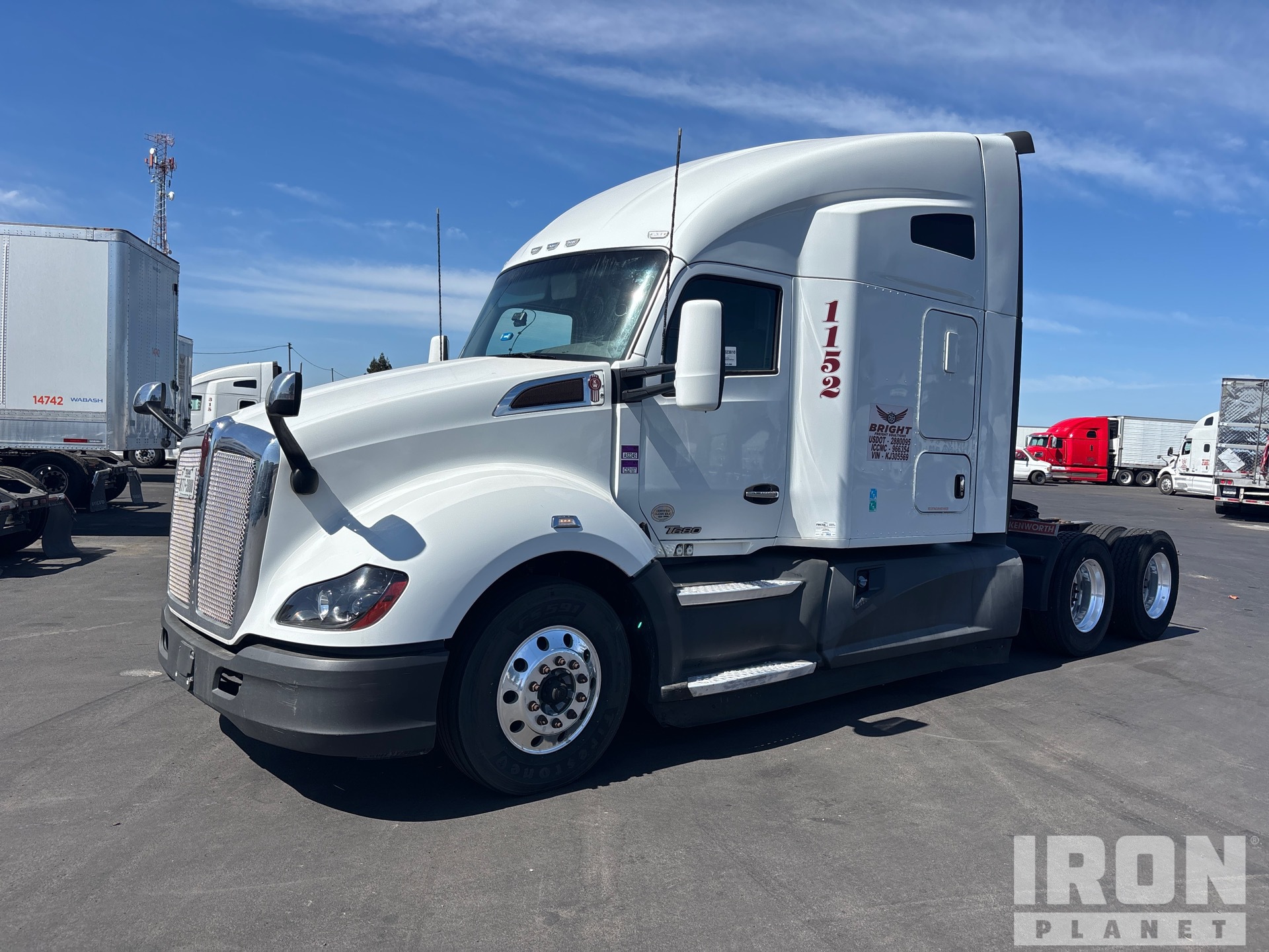2019 Kenworth T680 6x4 Sleeper Prime Mover