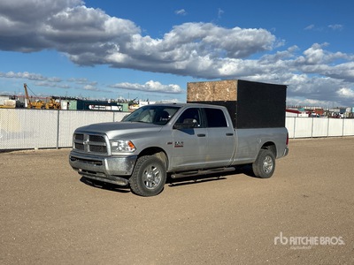 2018 Ram 3500 4x4 Crew Cab Pickup