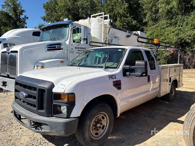 2010 Ford F-250 XL 4x2 Crew Cab Pickup (Inoperable)
