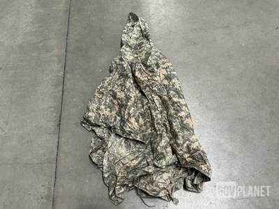 (66) Wet Weather Poncho Liners