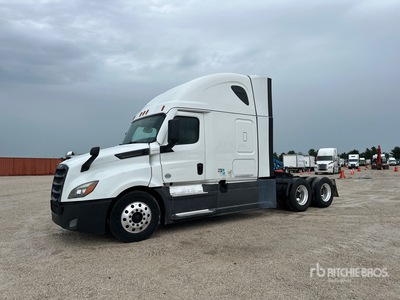 2022 Freightliner Cascadia 126 6x4 T/A Sleeper Truck Tractor
