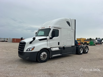 2022 Freightliner Cascadia 126 6x4 T/A Sleeper Truck Tractor