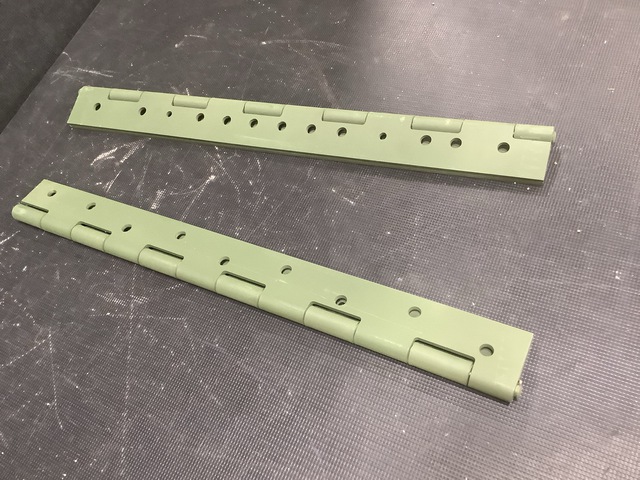 (202) AM General 13013606 Vehicular Door Hinges
