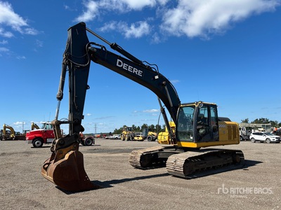 2011 John Deere 200D LC Tracked Excavator