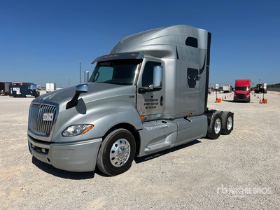 2022 International LT625 6x4 Cabeza Tractora Cabina Dormitorio