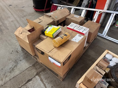 Quantity of Fuel, Oil & Air Filtros (Unused)
