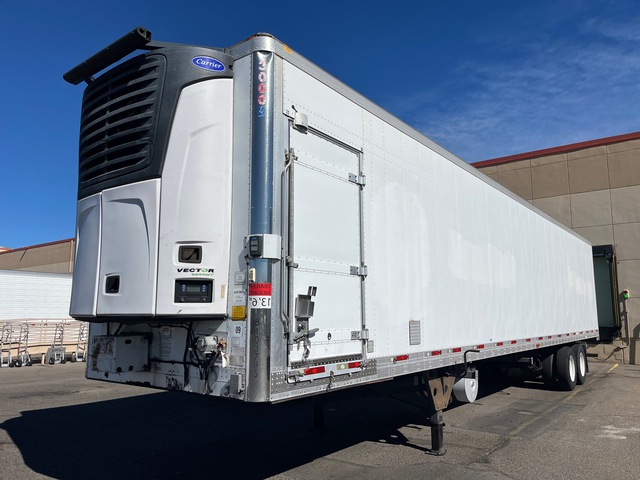2015 Utility VS2RA 48 ft x 102 in T/A Refrigerated Trailer