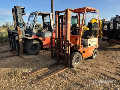 Toyota Pneumatic Tire Forklift