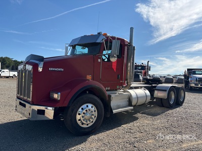 2011 Kenworth T800 6x4 Cabeza Tractora Cabina Corta