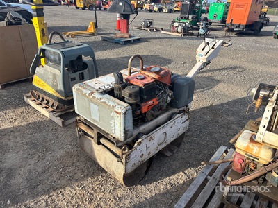 2004 Ingersoll Rand DY 700-E Walk Behind Roller