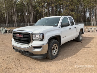 2019 GMC Sierra 1500 4x4 Extended Cab Pickup