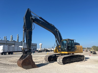 2023 John Deere 300 P-Tier Escavatore cingolato