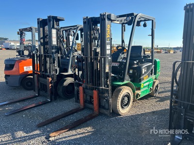2018 Yale GTP050MX 3600 lb Carrelli Elevatori
