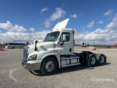 2018 Freightliner Cascadia 125 6x4 T/A Dagcabine Trekker