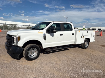 2019 Ford F-250 XL 4x4 Crew Cab Camion utilitaire