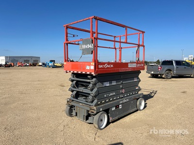 2018 Skyjack SJIII4740 Electric Scissor Lift